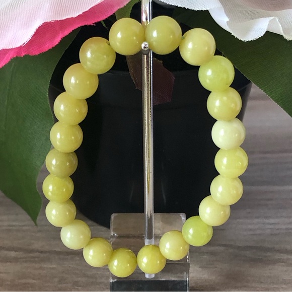 Lemon Jade Natural Stone Beads Stretchable Bracelet 7" - 8mm Beaded Bracelet - Picture 1 of 2